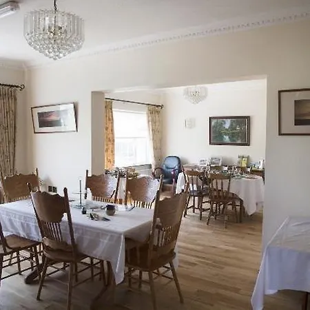 Emohruo Oda ve Kahvaltı Doolin